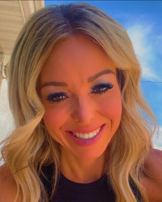 Headshot of Jacqalynn Hurley