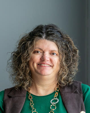 Headshot of Susan Anderson