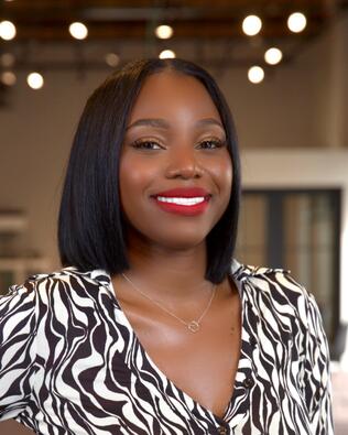 Headshot of Teresa Parker