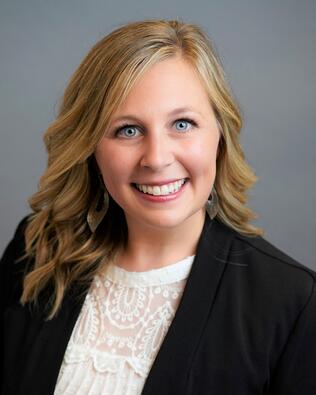 Headshot of Tara Lewis