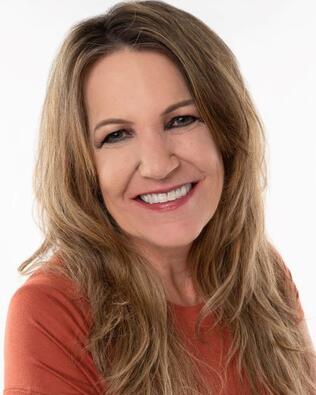 Headshot of Joan Shiflett
