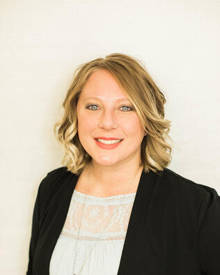 Headshot of Nicole Short