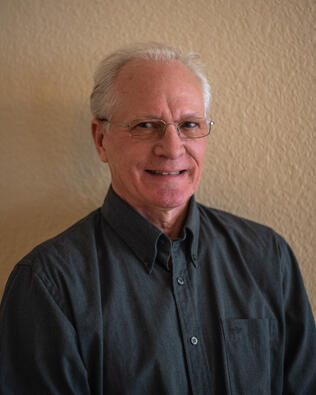 Headshot of Steve Edmonston