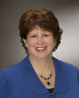 Headshot of Barbara Schloo