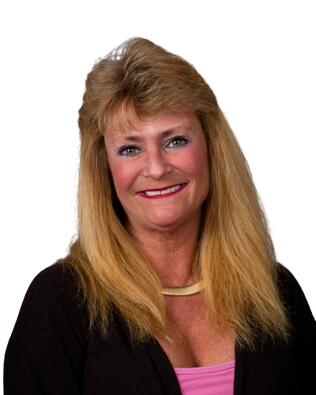 Headshot of Andrea Calvert