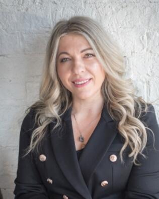 Headshot of Sanela Omanovic