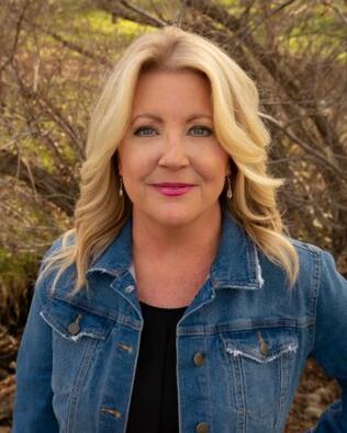 Headshot of Kristie Baker