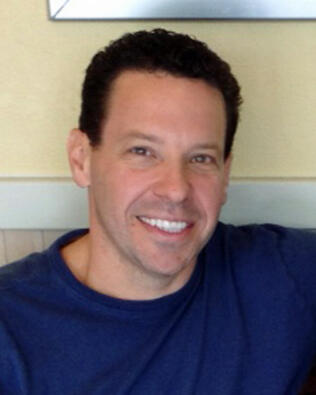 Headshot of Scott Erickson