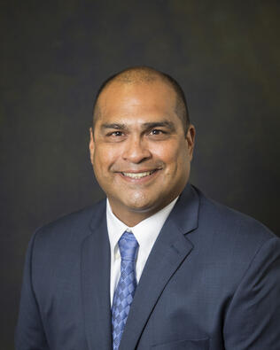 Headshot of Ernie Gutierrez