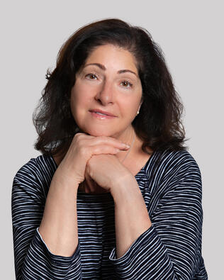 Headshot of Eileen Lawton