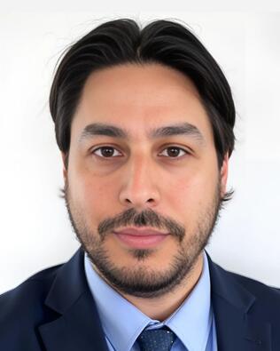 Headshot of Adrian Delgado