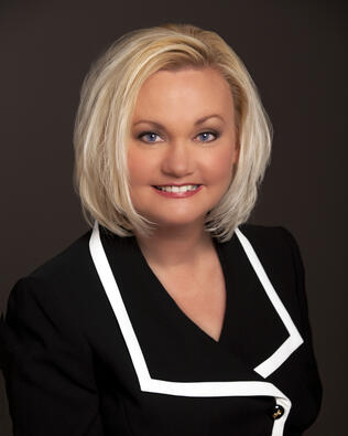 Headshot of Brenda Moore