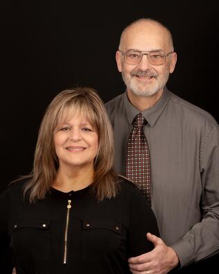 Headshot of Lisa & Jack Flaherty Team