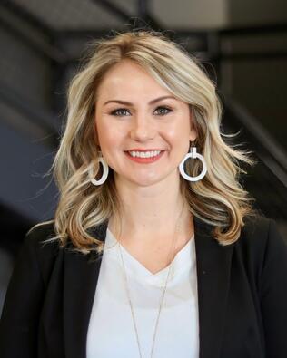 Headshot of Cindy Garrison