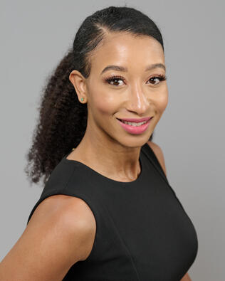 Headshot of Desire Davis