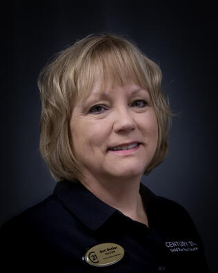 Headshot of Dori Becker