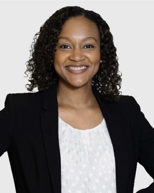 Headshot of Shanitra Lockett
