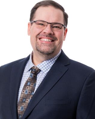 Headshot of Mitch Ashburn