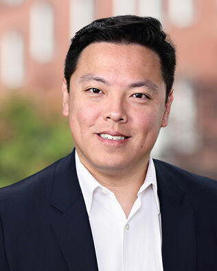 Headshot of Michael Wang