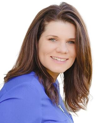 Headshot of Nicole Brenay