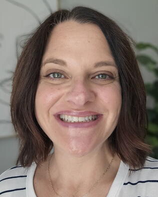 Headshot of Crystal Rodriguez