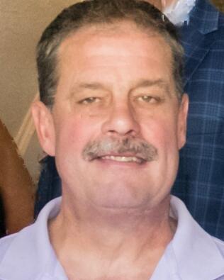 Headshot of Kenneth Marr