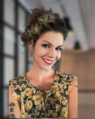 Headshot of Leah Paasch