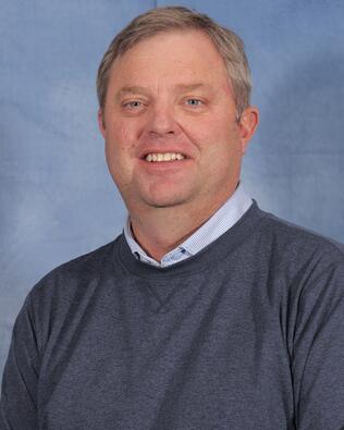 Headshot of Phillip Bolte