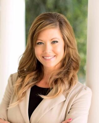 Headshot of Kristy Miranda Smith