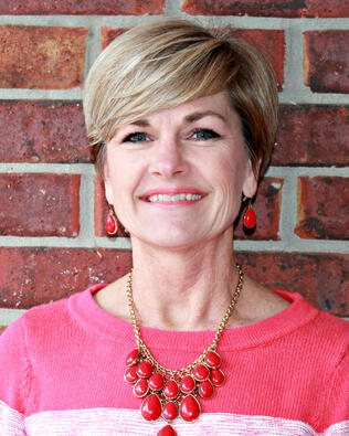 Headshot of Barbara Brashear