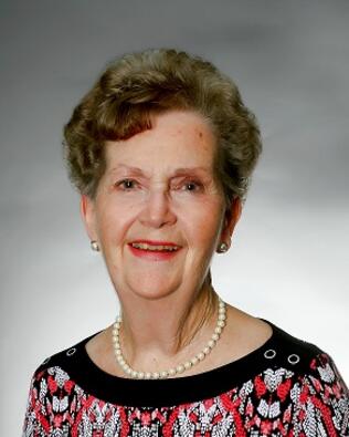 Headshot of Dottie Argoe