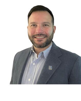 Headshot of Andrew Pellerito