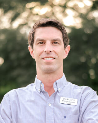 Headshot of Thomas Grimes