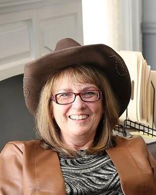 Headshot of Linda Dunkle