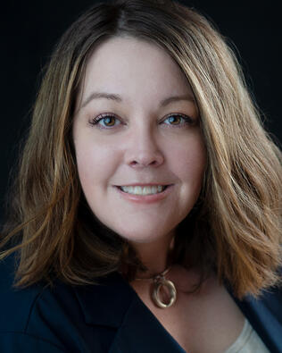 Headshot of Lori Erdman