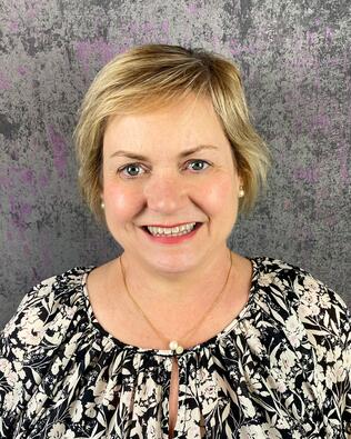 Headshot of Audrey Poff