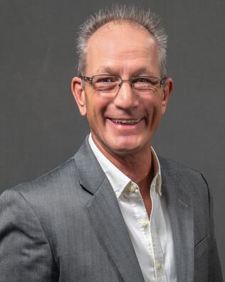 Headshot of Greg Pinns