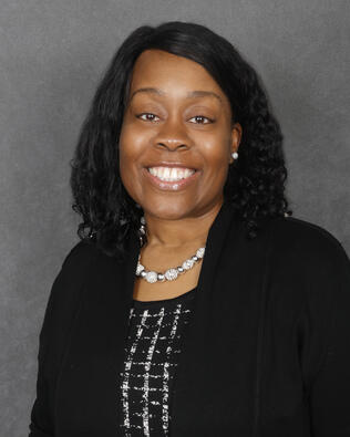 Headshot of Karen Leonard