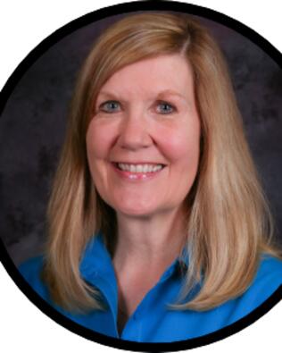 Headshot of Shannon McCarroll