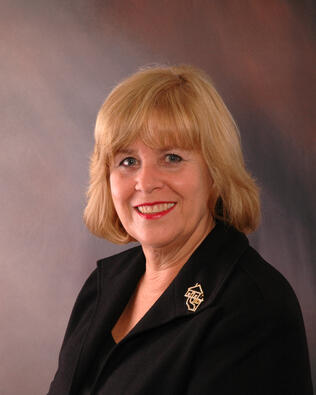 Headshot of Sylvia Stuart