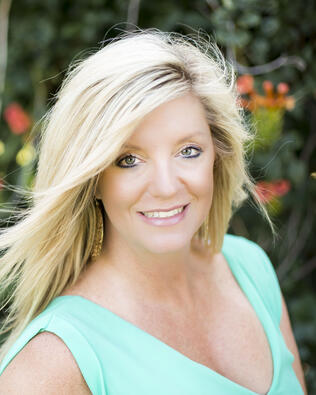 Headshot of Shayla Barrick