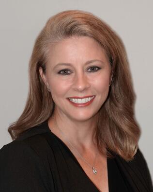 Headshot of Karen Coomer