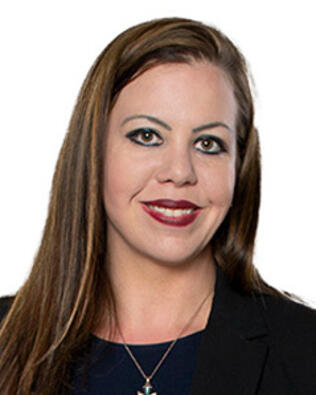 Headshot of Lacey Kelly