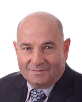 Headshot of Leo Vygoder