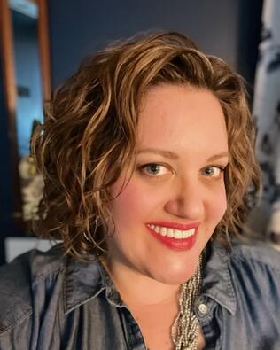 Headshot of Sarah Kinkade