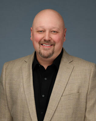 Headshot of Chris Green