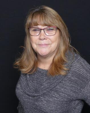 Headshot of Cheryl Anderson