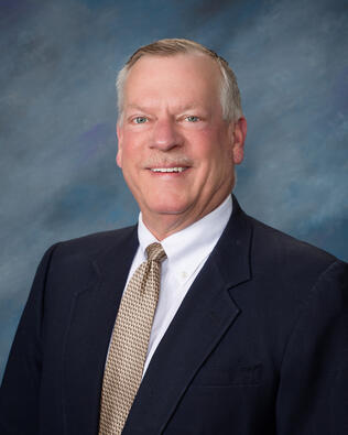 Headshot of Mark Lubeski