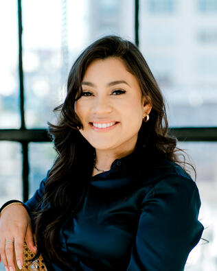 Headshot of Virna Cortez
