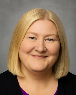 Headshot of Trisha Dunaway